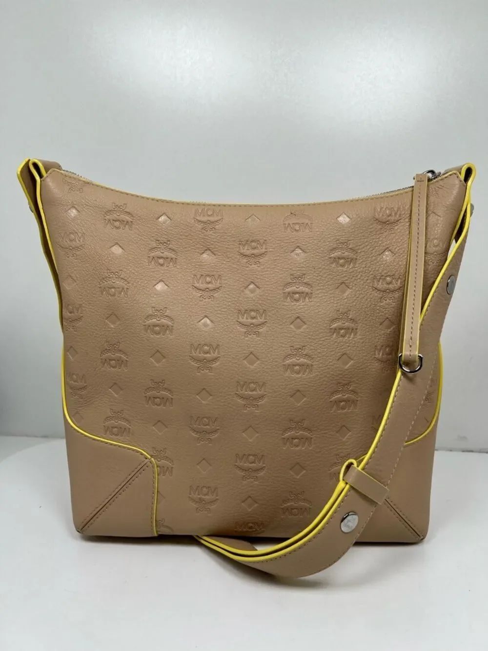 MCM Klara Monogram Leather Hobo Medium BK Shoulder Bag Croissant